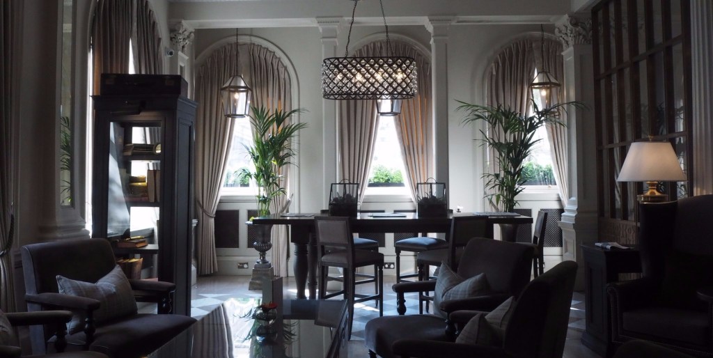 Edinburgh in a teacup! 